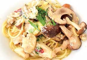 パスタとドリンクのセット