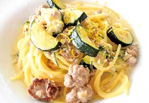 パスタとドリンクのセット